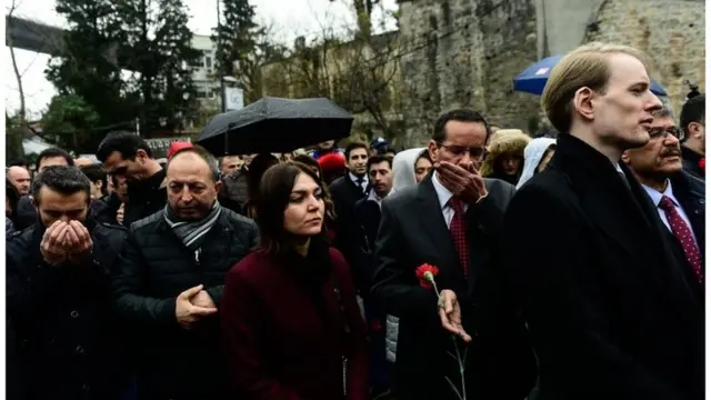 نادي "رينا" الليلي.