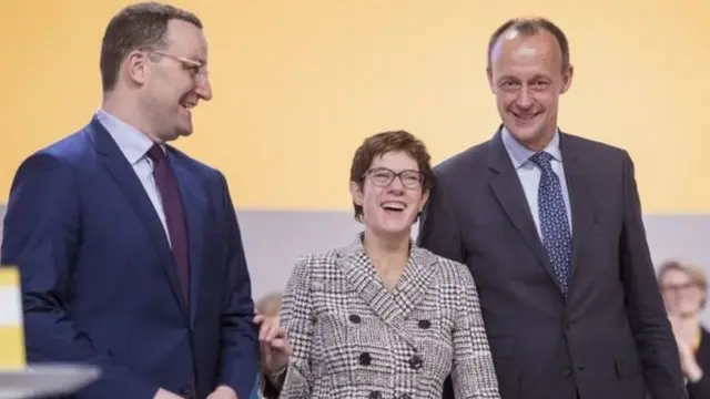 फ़्रेड्रिक मर्ज़ , एकेके और येंस स्पाह्न