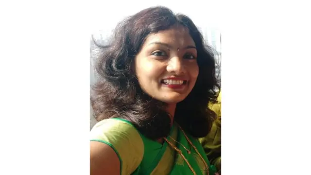 डॉ. रुपाली अंगारख - मोहिते