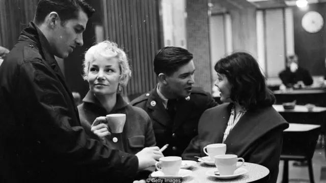 Cafe