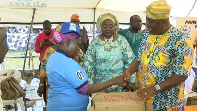 Awọn opo n gba irinsẹ wọn