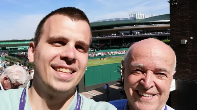 Novinar BBC-ja na srpskom Slobodan Maričić i Skanagata