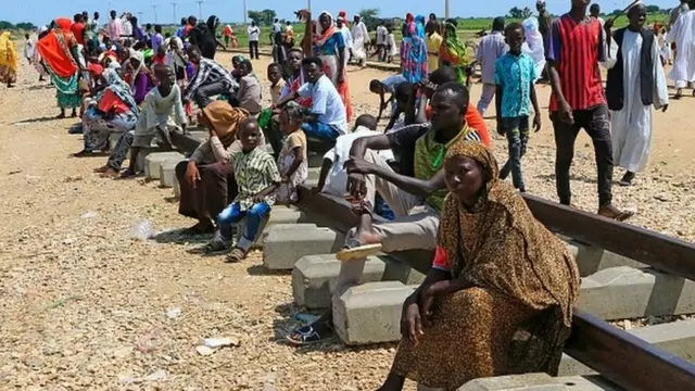 Des milliers de déplacés ont les yeux tournés vers Juba où va débuter ce lundi la rencontre entre autorités de Khartoum et les groupes armés