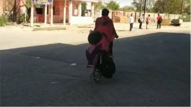 సైకిల్ మీద 750 కి.మీ. ప్రయాణం