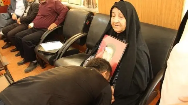 بخشش قاتل از سوی مادر مقتول