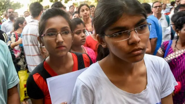 நீட் உச்ச நீதிமன்றம்