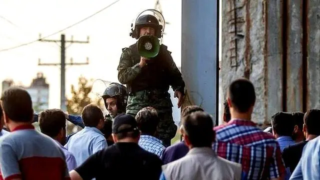 سرکوب اعتراضات کارگری