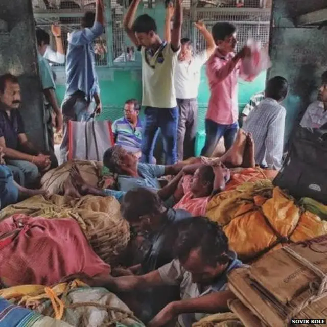 रेल्वे प्रवाशी