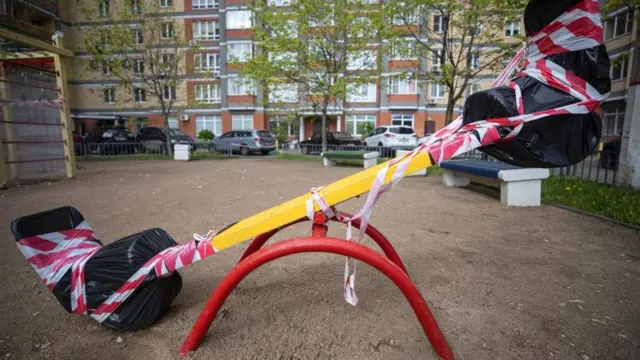 가장 중요한 청소년 시기에 있는 아이들에게, 팬데믹은 정신 질환의 위험을 증가시킬 수 있다