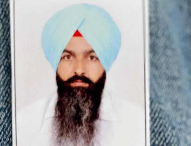 गुरमीत सिंह - बुकर