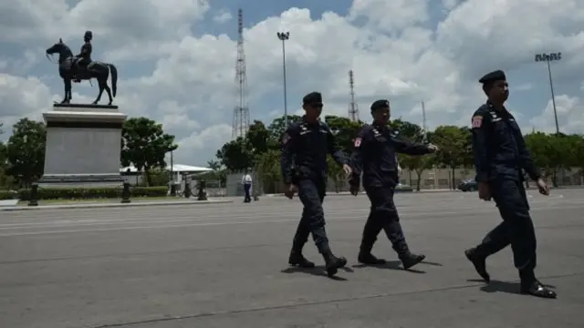 เจ้าหน้าที่ตำรวจ