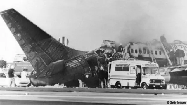 Manchester plane fire