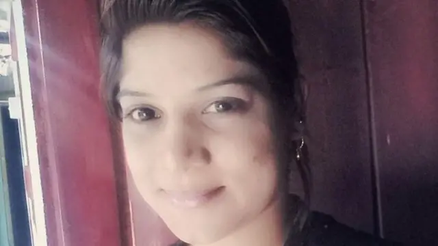 "මට වෙළඳ කලාපයේදී අතවර කළා"