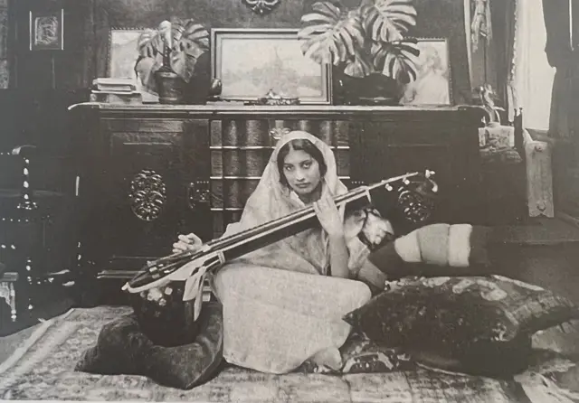 ਨੂਰ ਇਨਾਇਤ