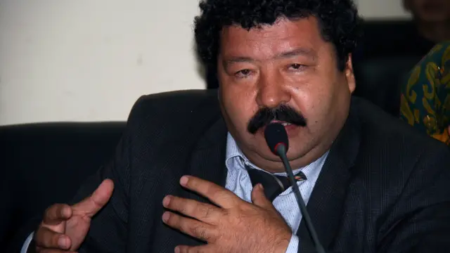 شاکرجان حکیمف، حقوقدان