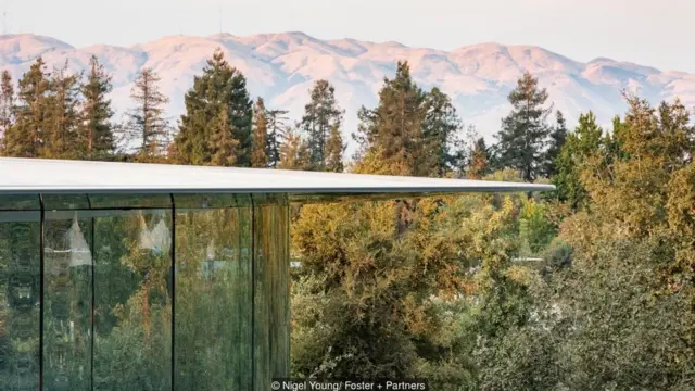 El teatro Steve Jobs en el Apple Park Foto: Nigel Young/ Foster+Partners