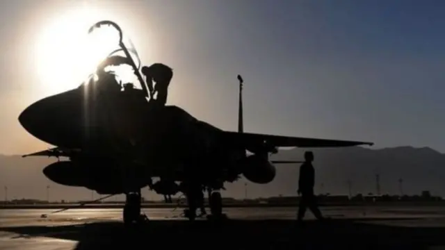 એર ફોર્સના પ્લેનનો ફોટોગ્રાફ