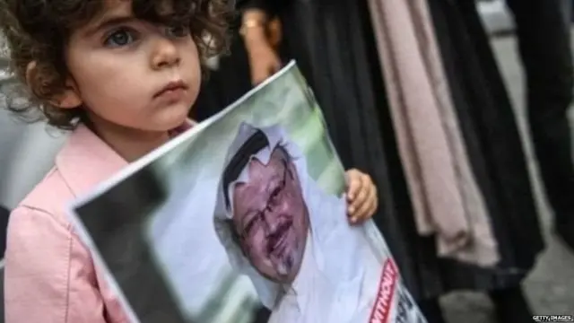 જમાલ ખાશોગીની મોતનો વિરોધ કરી રહેલા બાળકની તસવીર