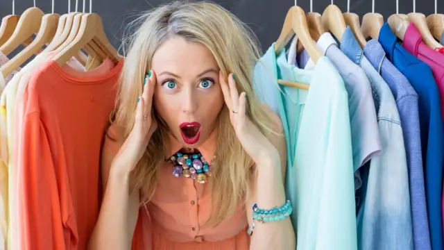 Жінка в магазині