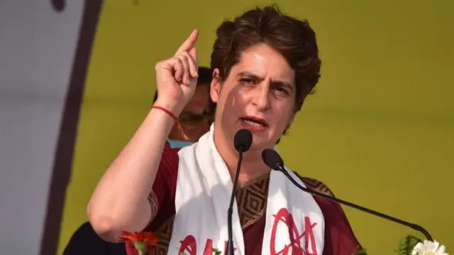 प्रियंका गांधी आणि राहुल गांधी