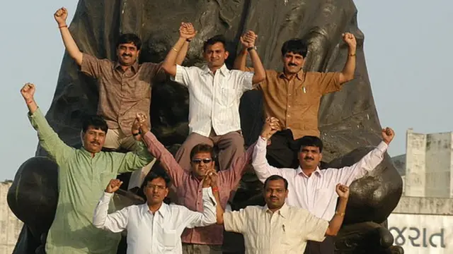 પરેશ ધાનાણી અને અન્ય કૉંગ્રેસ નેતાઓ