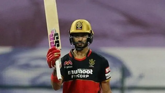 RCB Vs DC: அடுத்தடுத்து திருப்பம் - பெங்களூரூ, டெல்லி இரண்டும் பிளே ஆஃப்க்கு தகுதி பெற்றது எப்படி?