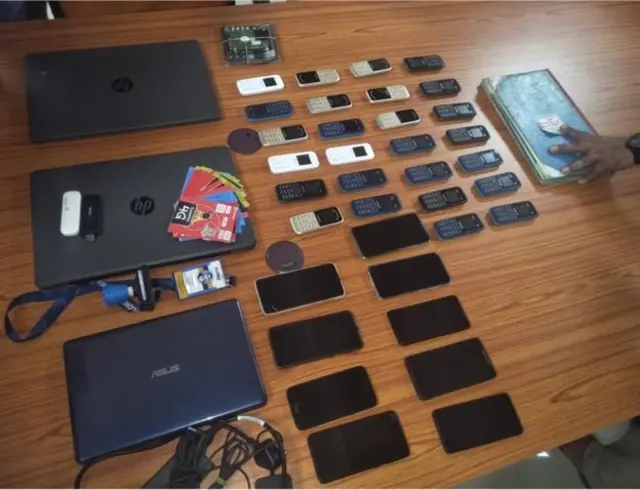 செல்ஃபோன்கள்