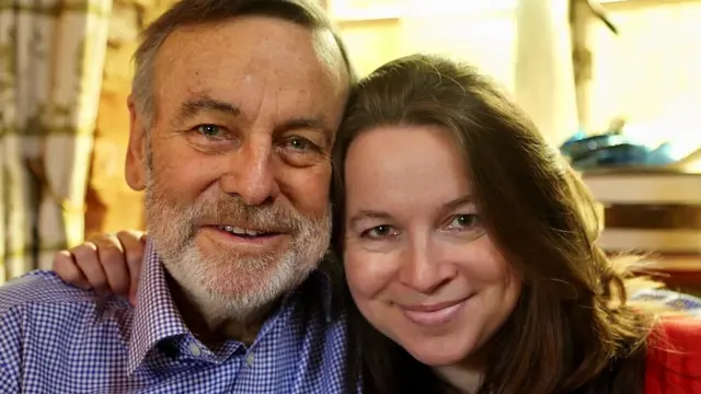 Rachel Clarke y su padre