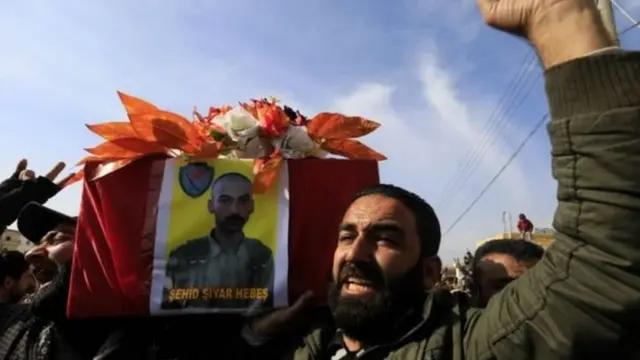 کرد جنگجو جنازہ