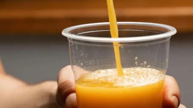 Portağal suyunun soyuqdəyməyə bir o qədər təsiri yoxdur