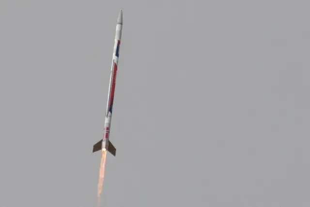 Запуск ракеты Nammo
