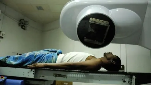 లాక్‌డౌన్ కారణంగా 75 శాతానికిపైగా క్లినిక్‌లు, ల్యాబ్‌లు మూతపడ్డాయి