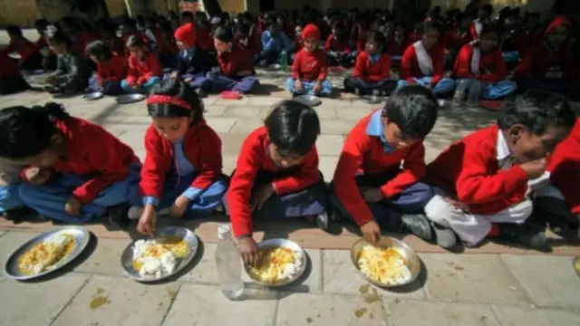 दोपहर का भोजन