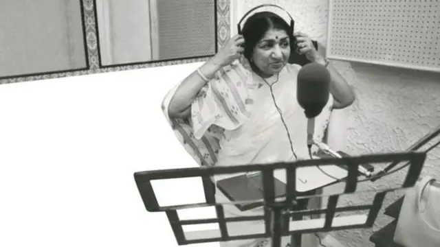 लता मंगेशकर