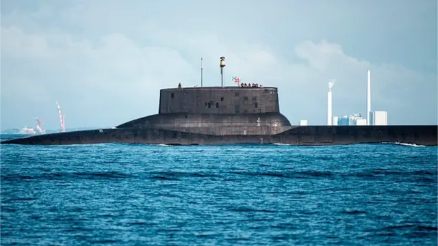 російський підводний човен