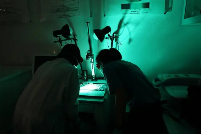 นวลปราง พิทักษ์กาญจนกุล ตำรวจหญิง พิสูจน์หลักฐาน สามจังหวัดชายแดนใต้ บีบีซี