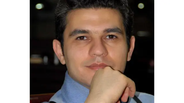 کیوان میرمحمدی، دانشجوای شرقشناسی