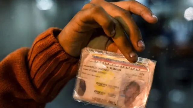 Cédula de identidad.