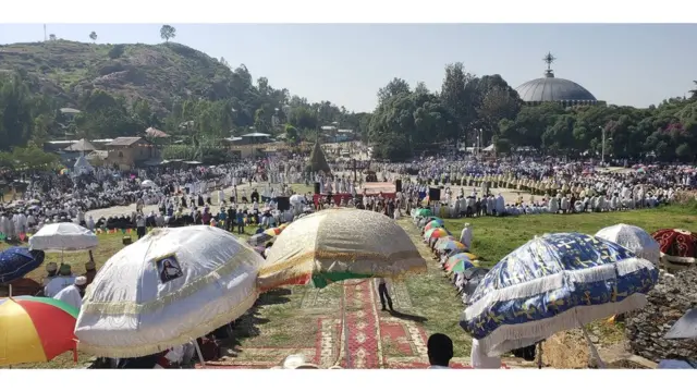 ነበርቲ ከተማ ኣክሱምን ከባቢኣን ከምኡ እውን ሊቃውንቲ ቤተ-ክርስትያን ከተማ ኣክሱም በዓል መስቀል እንትኽብሩ ዘርእይ ምስሊ፡ 27/09/2018 ኣክሱም