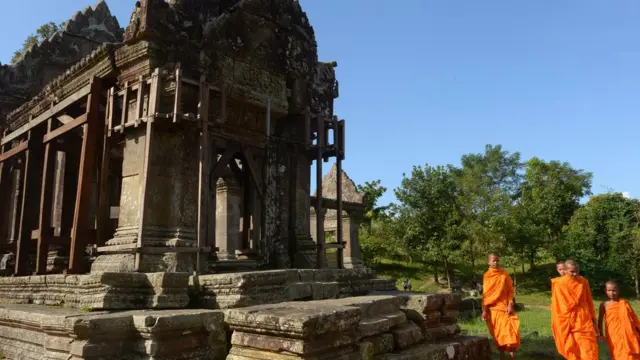 เขาพระวิหาร