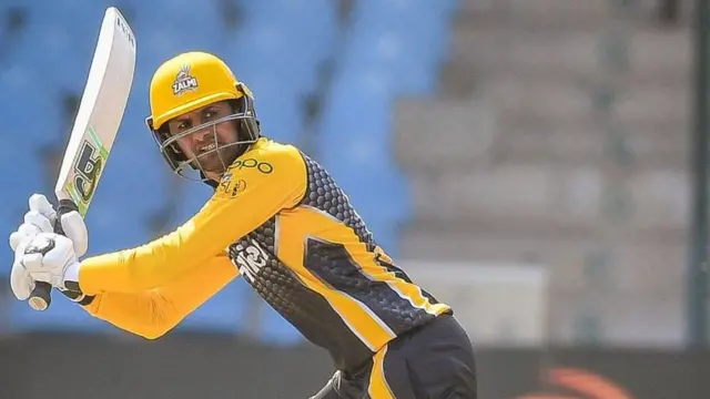 لاہور قلندرز بمقابلہ پشاور زلمی