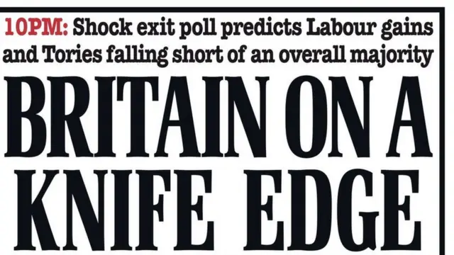 《每日邮报》已经发布最新头版"脱欧现在在一个刀刃上"。