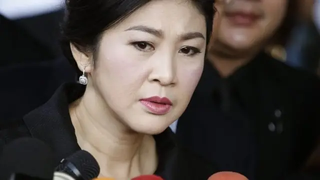 น.ส. ยิ่งลักษณ์ ชินวัตร