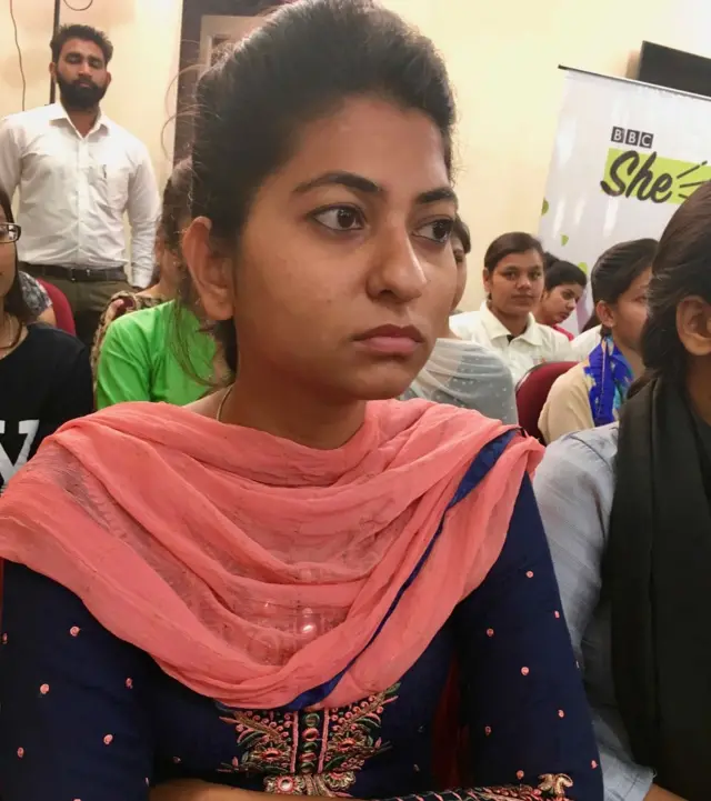 જલંધરમાં પત્રકારત્વનો અભ્યાસ કરનારી છોકરીઓ