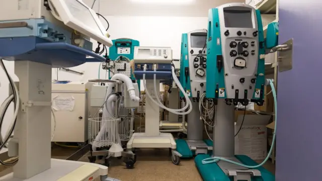 वेंटिलेटर