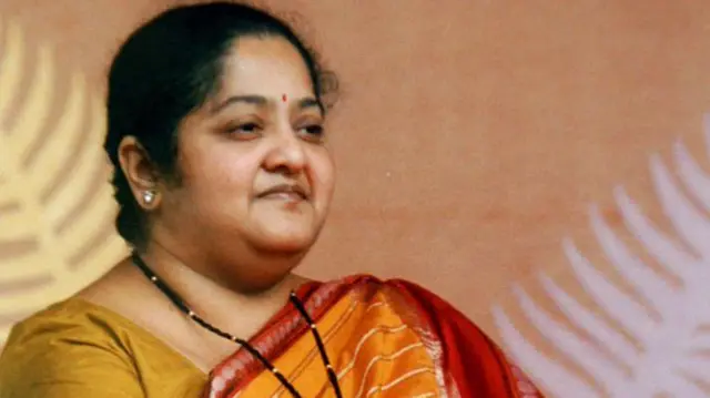 સ્વાધ્યાય પરિવાર, જય શ્રી દીદી, પાંડુરંગ અઠાવલે, પંકજ ત્રિવેદી હત્યા કેસ ચુકાદો, ભૂકંપ સહાય પૈસા ગેરરીતિ, અમદાવાદ કોર્ટ, ગુજરાત હાઈકોર્ટ, બીબીસી ગુજરાતી, બીબીસી ન્યૂઝ ગુજરાતી જયશ્રી તળવલકર, જયશ્રી દીદી, ધનશ્રી તળવલકર