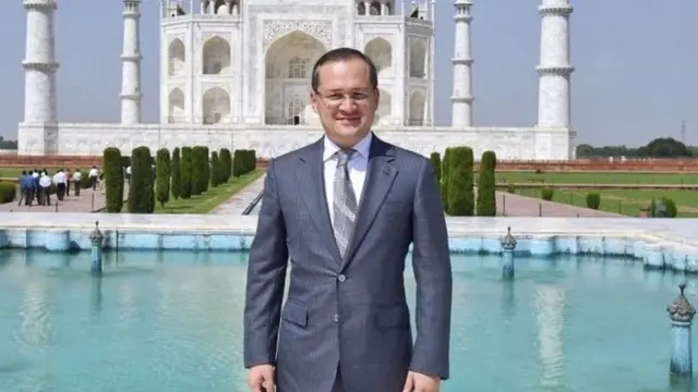 Би-би-сининг ҳукуматдаги манбасига кўра, Алламжоновни "кетказишди"