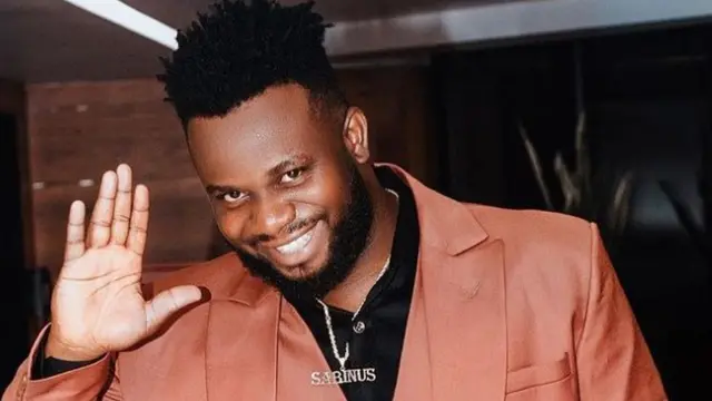 Mr Funny nke a na-akpọ Sabinus malitere ọrụ ịkpa ọchị n'ụlọ akwụkwọ mahadum ọ gara n'oge gara kemgbe 2015