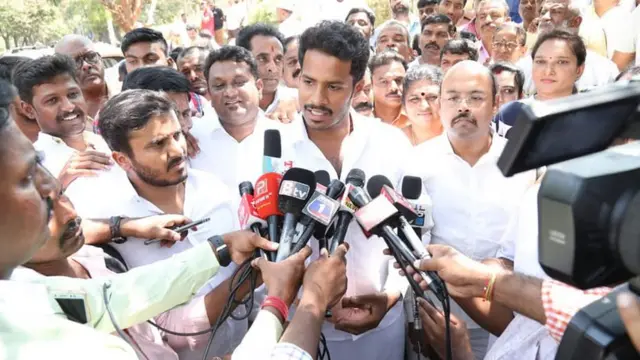 कर्नाटकः मंड्या के चुनावी मैदान में सुमलता को मोदी का सहारा