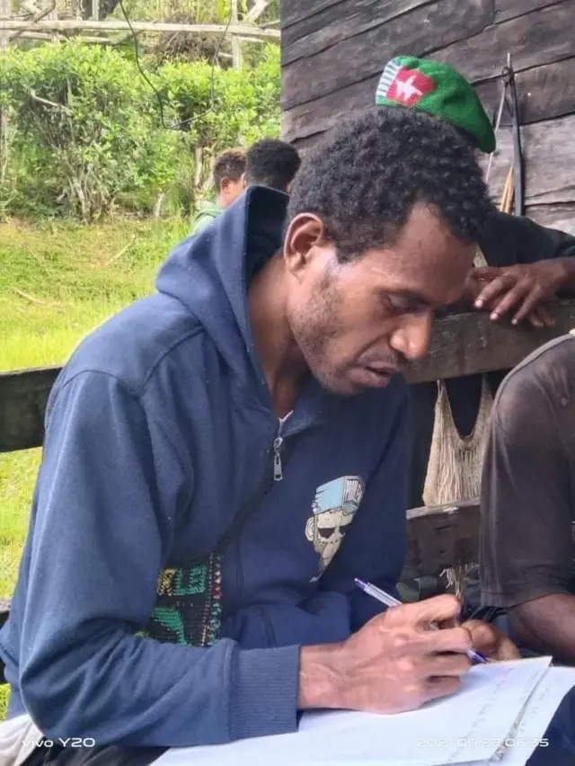 papua, intan jaya, pegunungan bintang, kiwirok